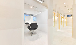 tocca hair&treatment 三宮ANNEX