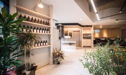 tocca hair&treatment 博多筑紫口店